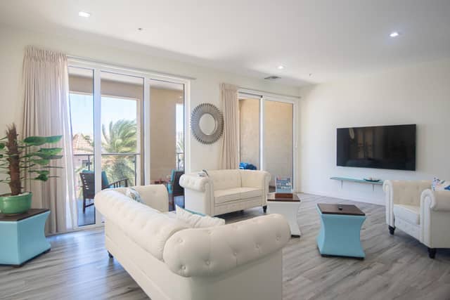 The Cove - Condo Hotel - Palm Beach Strip — photo 5