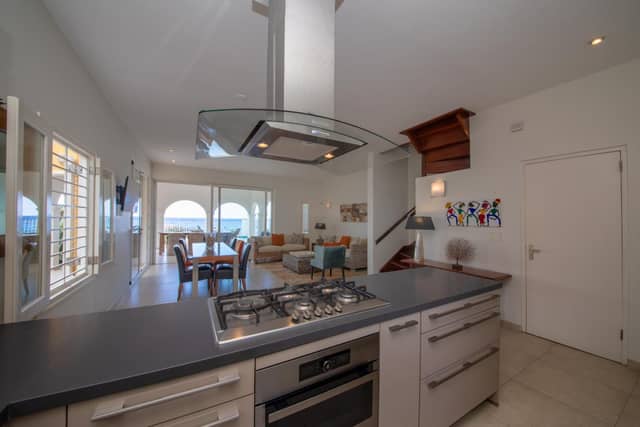 Atlantis Beach House — photo 3