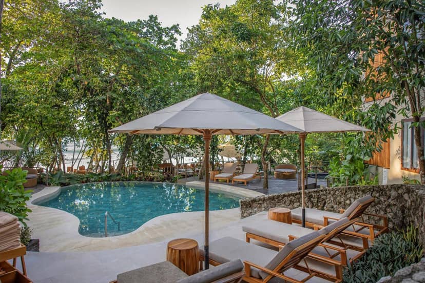 Arenas Del Mar Beachfront & Rainforest Resort Member of the Cayuga Collection