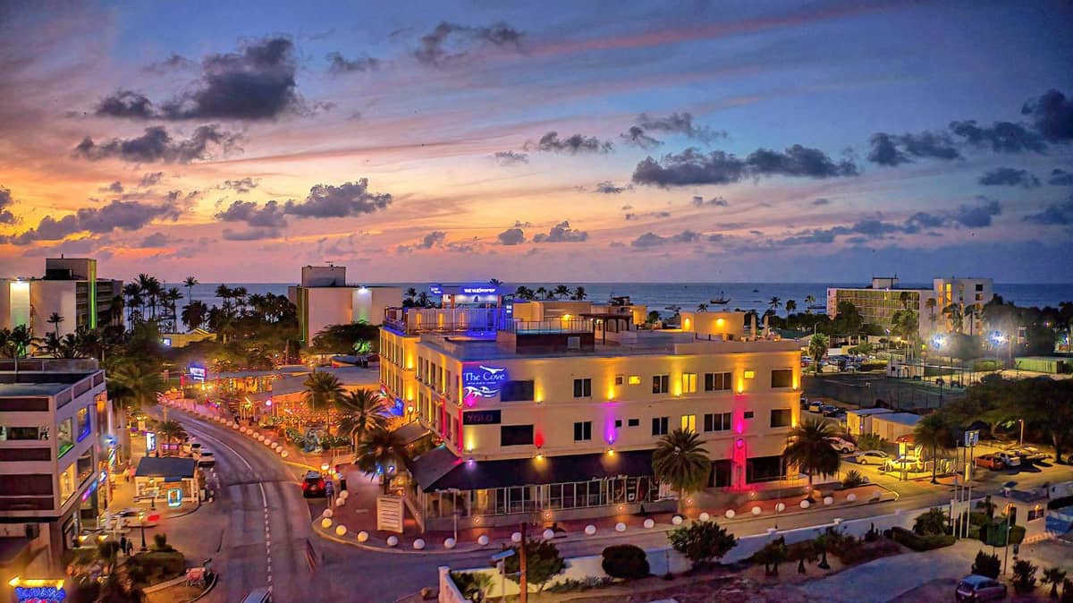 The Cove - Condo Hotel - Palm Beach Strip