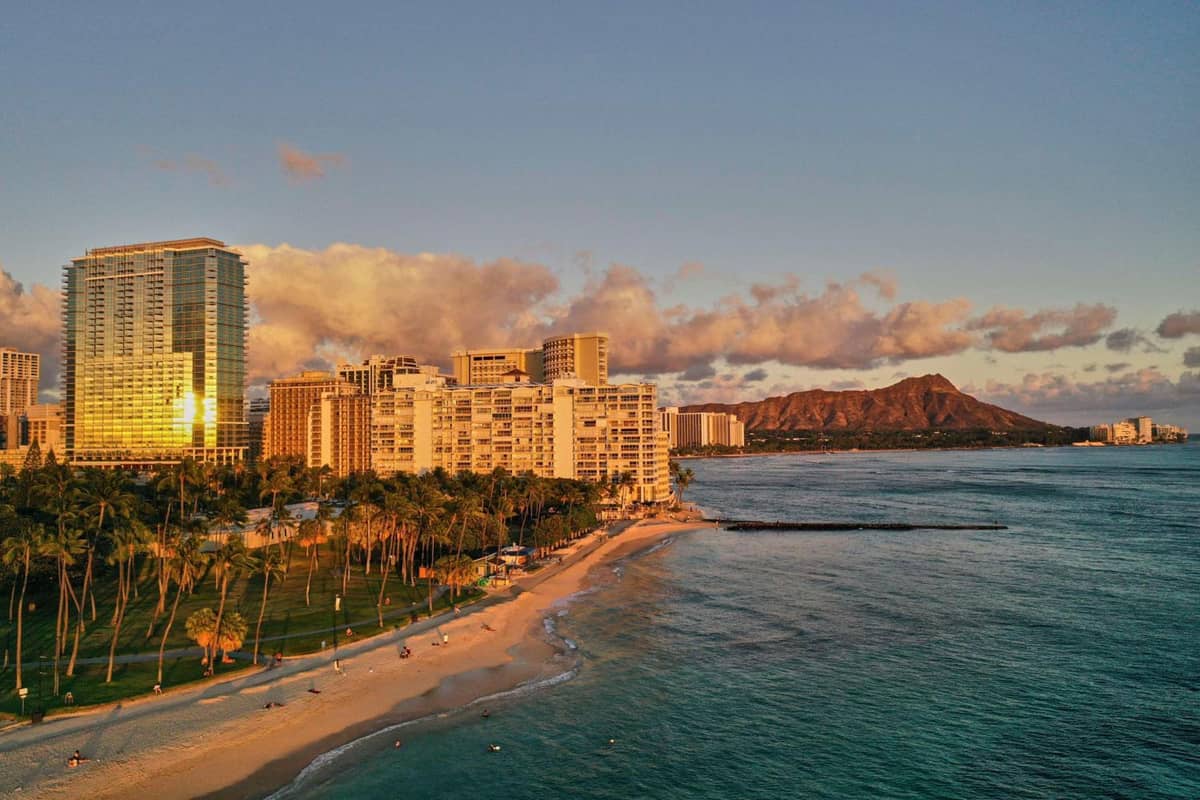 Ka Laʻi Waikiki Beach, LXR Hotels & Resorts