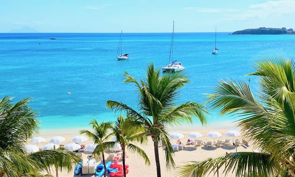 Holland House Beach Hotel